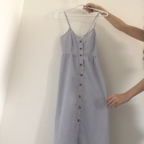 Blue stripes picnic dress - Picture 11 of 11